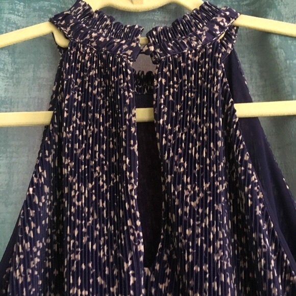 Anthropologie | Pleated Halter Dress - Picture 6 of 9